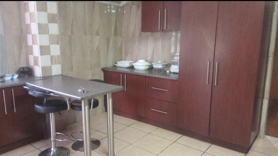 8 Bedroom Property for Sale in Vanes Estate Eastern Cape